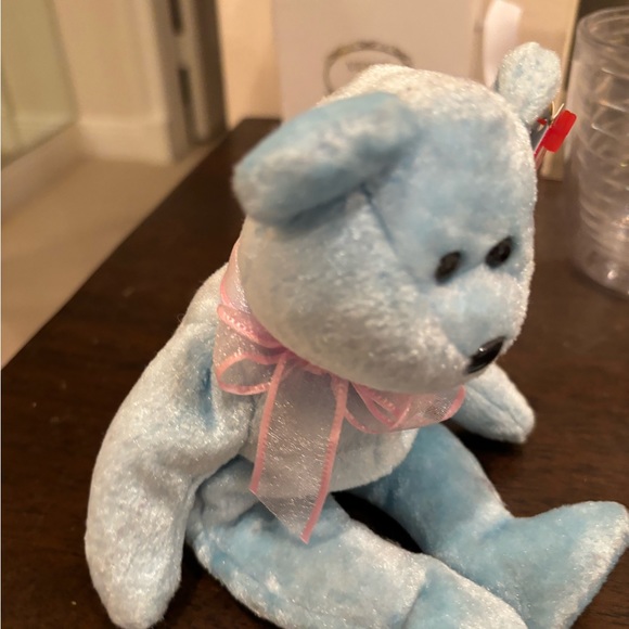 Eggs II Beanie Baby - Picture 2 of 4